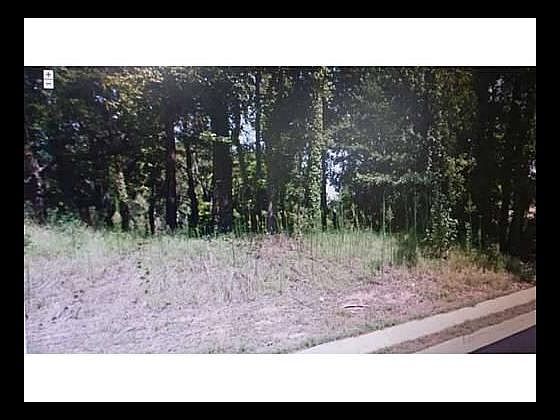 2nd image of 3061 Rainbow Dr