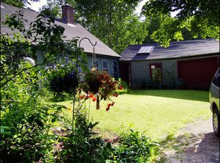 944 Bible Hill Rd, Francestown, NH 03043