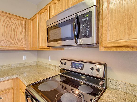 4th image of 5352 E Carmel Ave