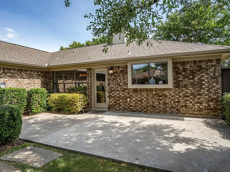 626 Cribbs Dr — Photo 38