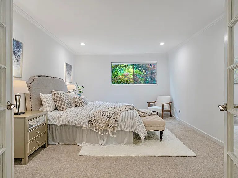 7930 SE 34th St #401 — Photo 13