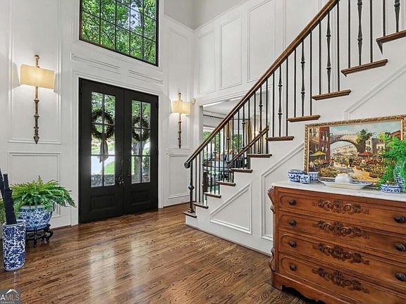 5th image of 2375 Massey Ln