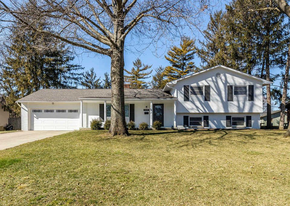 1st image of 1527 Pemberton Dr