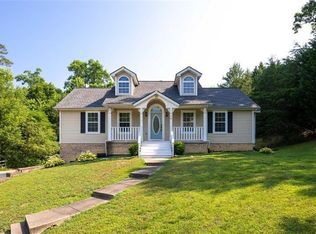 70 Duckett Dr, Flintstone, GA 30725