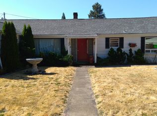 178 E 3rd Ave, Sutherlin, OR 97479