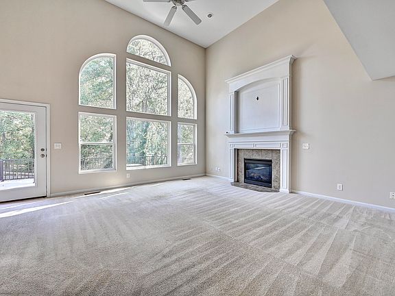 2nd image of 3943 Woodgate Ct