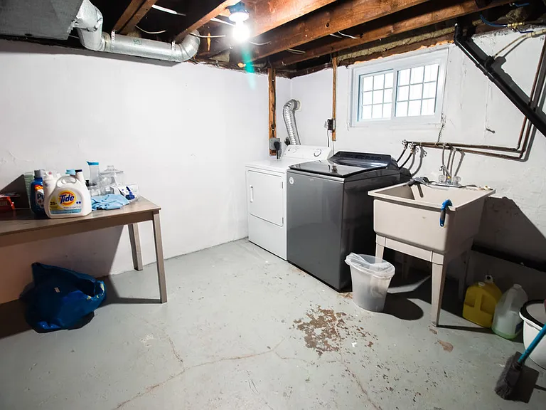 123 Lake St — Photo 12