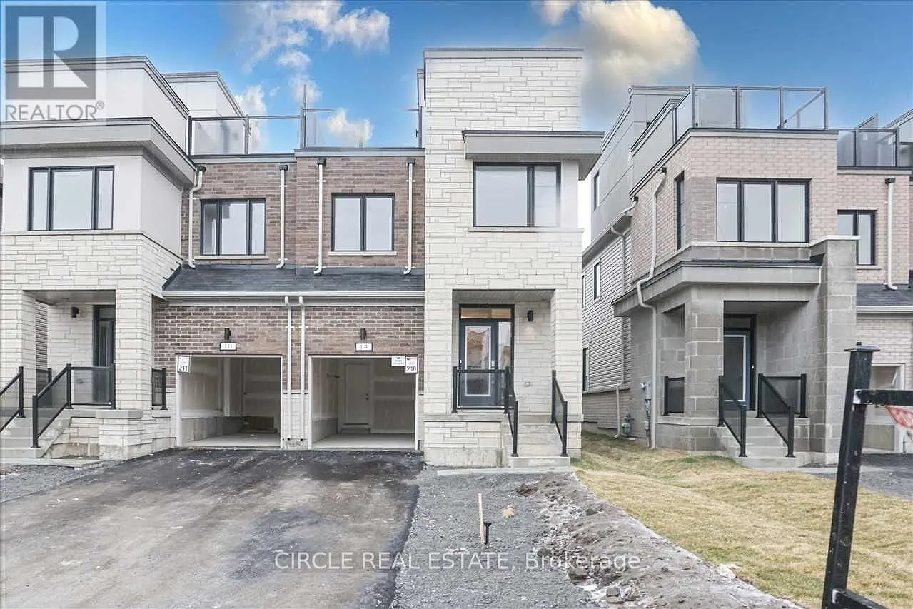 4 bed, $3,100 — Photo 1