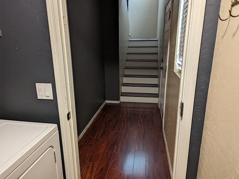 726 N Laguna Dr — Photo 25
