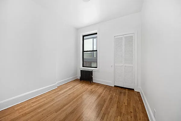 Rented by SERHANT. | media 1