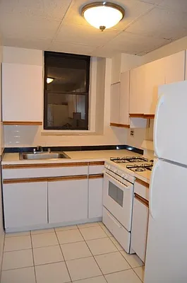 Rented by Orsid Realty Corp | media 10