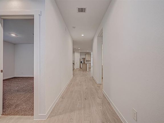 5th image of 2836 Willow Gulch Way