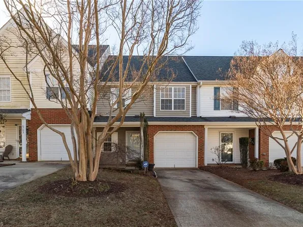 6705 Daniel Pierce Dr, Greensboro, NC 27410