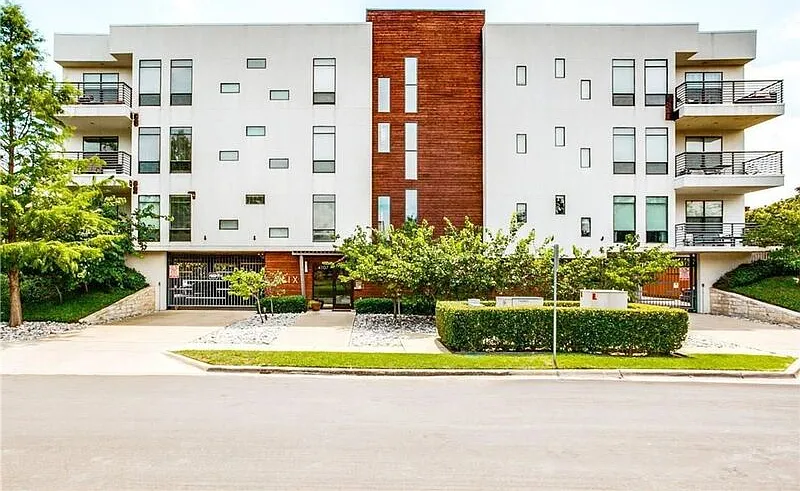 4107 Bowser Ave #308