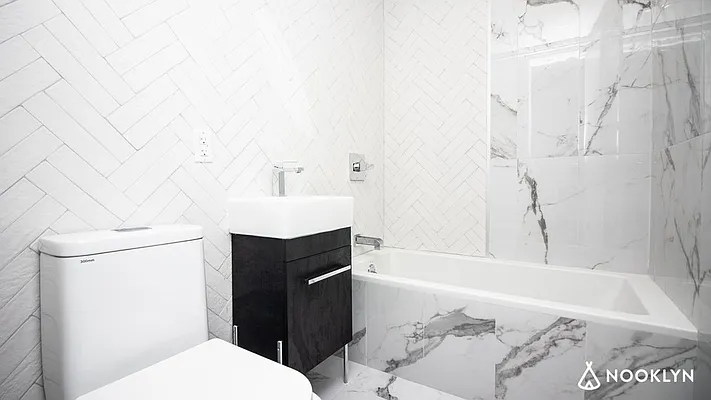 Rented by Nooklyn NYC LLC | media 39