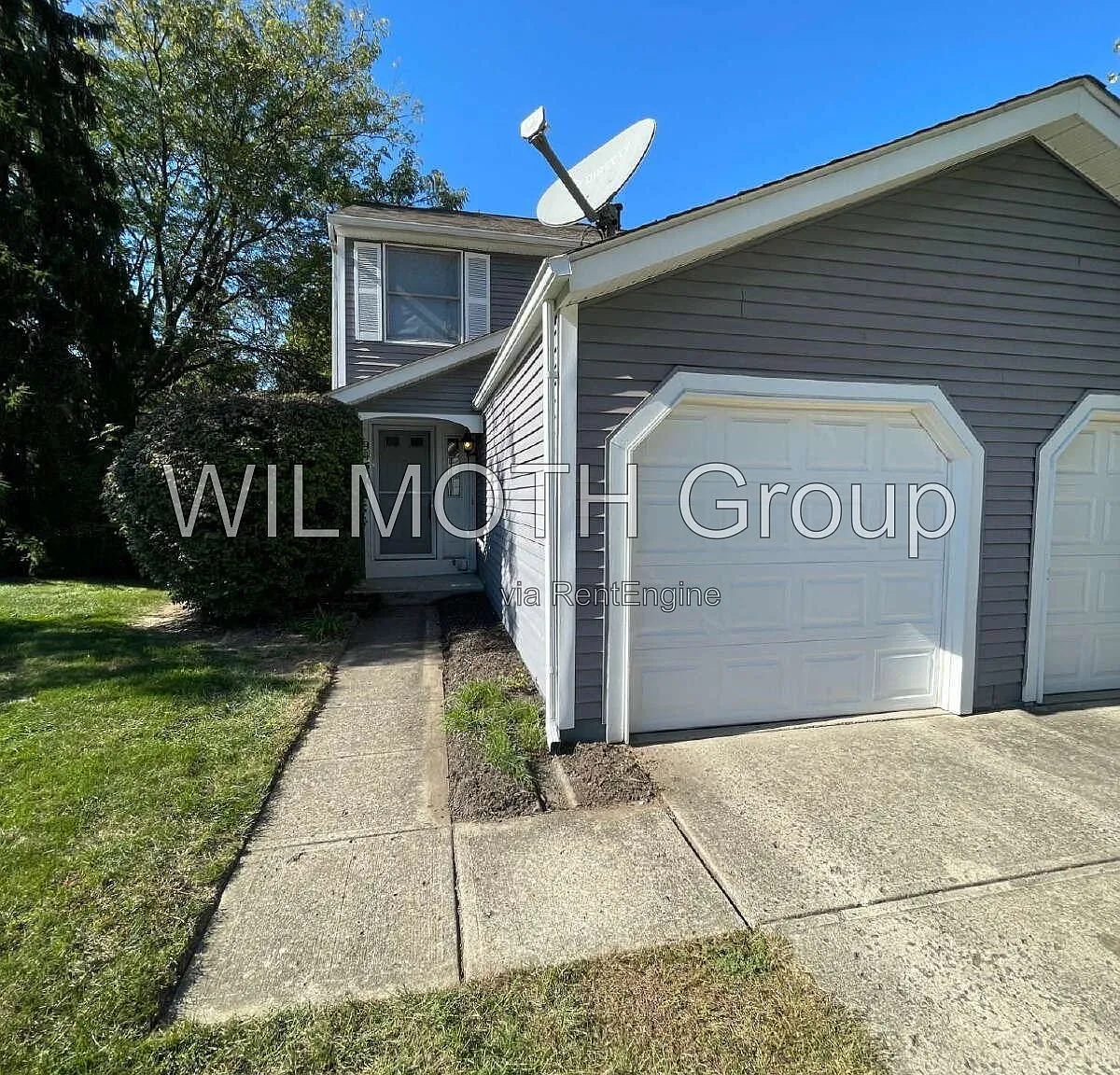 2 bed, 1.5 bath, 1020 sqft, $1,645 — Photo 1