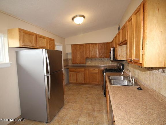 3rd image of 767 Cronin Ave