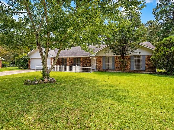 2nd image of 111 Lodge Hill Cir
