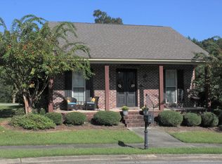 30 Fleur De Lis, Hattiesburg, MS 39402