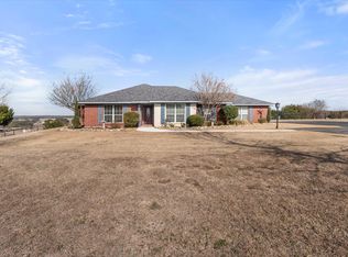 1917 Bentwater Pkwy, Granbury, TX 76049