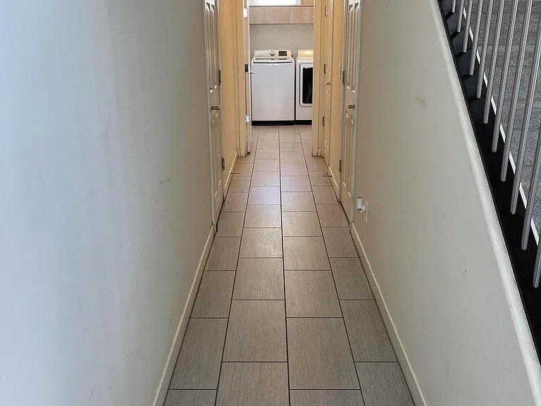 2382 W Gloria Ln — Photo 25