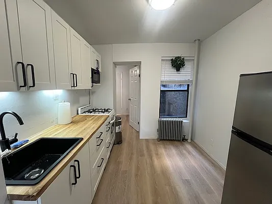 Rented by Village Living Realty | media 6