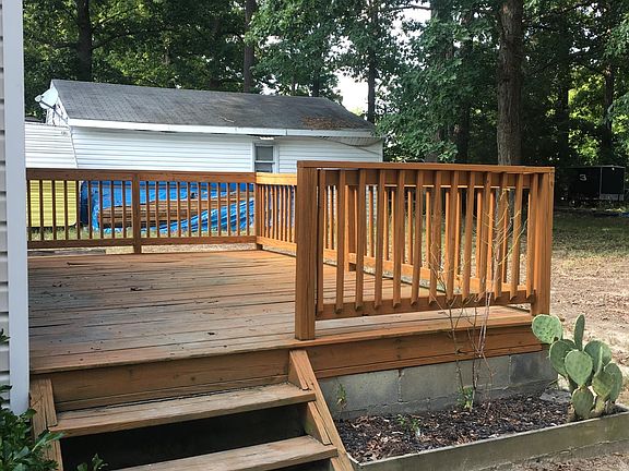 4th image of 2560 Gwynn Ave
