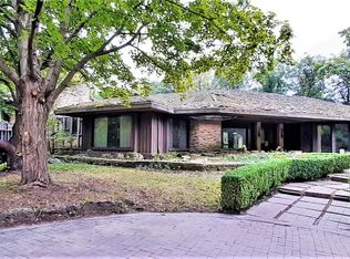 20 Bridlewood Rd, Northbrook, IL 60062