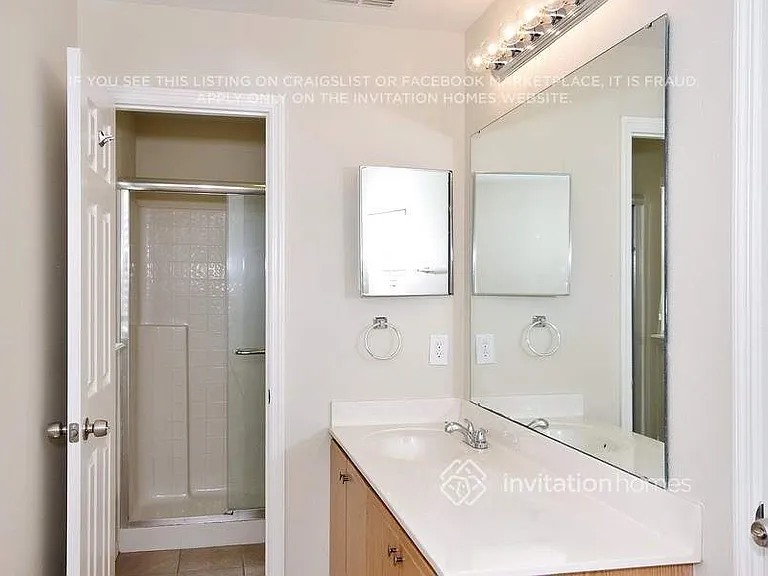 11806 Bentry St — Photo 17
