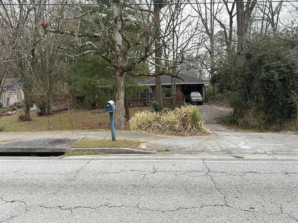1st image of 936 Stone Mountain Lithonia Rd
