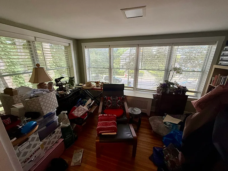 111 Nameaug Ave — Photo 9