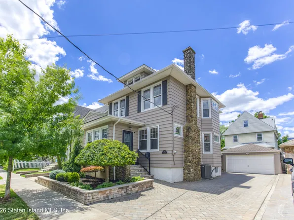 26 Dakota Pl, Staten Island, NY 10314