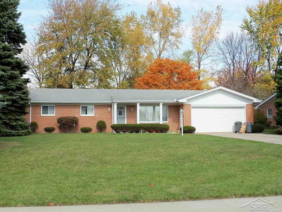 1st image of 4220 Clement Dr