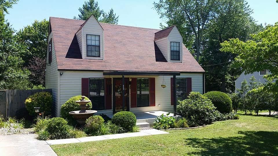 1st image of 2004 Woodrow Dr