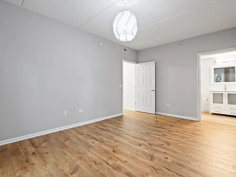 3501 Wellington Ct #203 — Photo 13