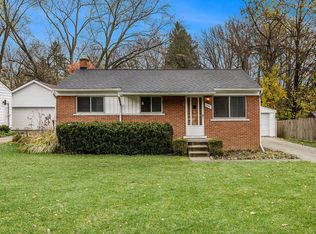3155 Creek Dr, Ann Arbor, MI 48108