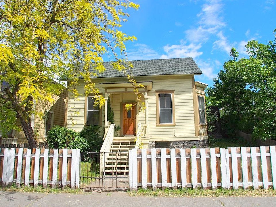 419 W 3rd St, The Dalles, OR 97058 Zillow