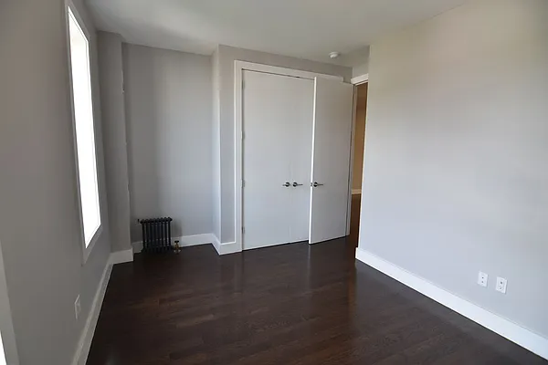 Rented by Zuz Realty | media 12