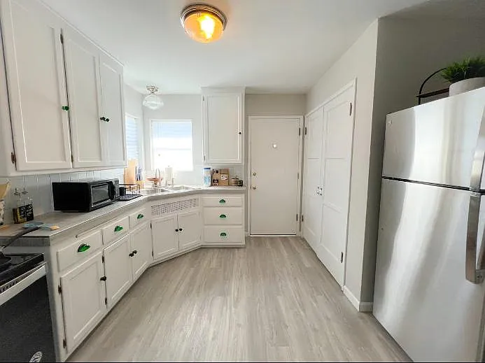 1021 Bracken Ave — Photo 10