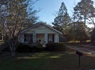 407 Joiner Ave, Nashville, GA 31639