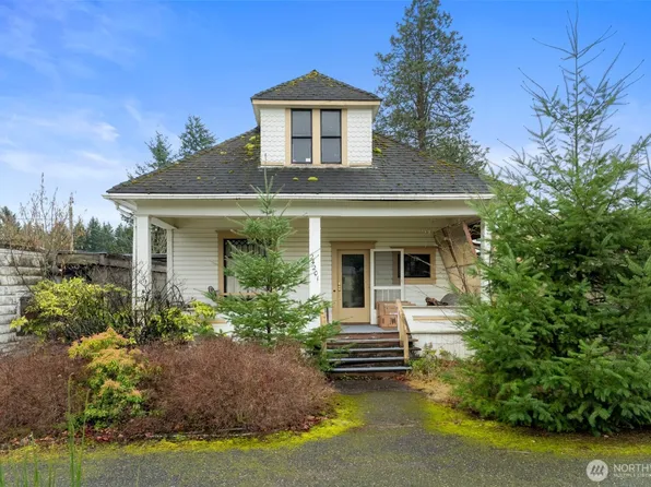 24201 Roberts Drive, Black Diamond, WA 98010