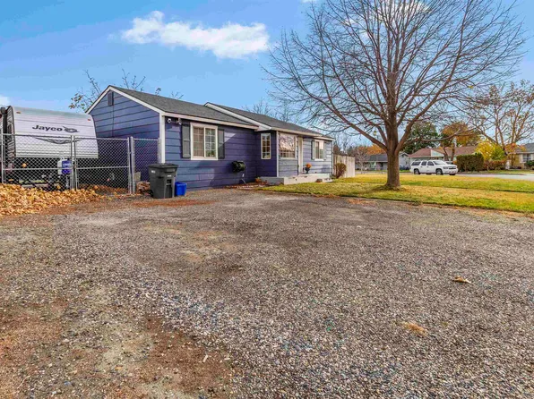 901 S Fruitland St, Kennewick, WA 99336