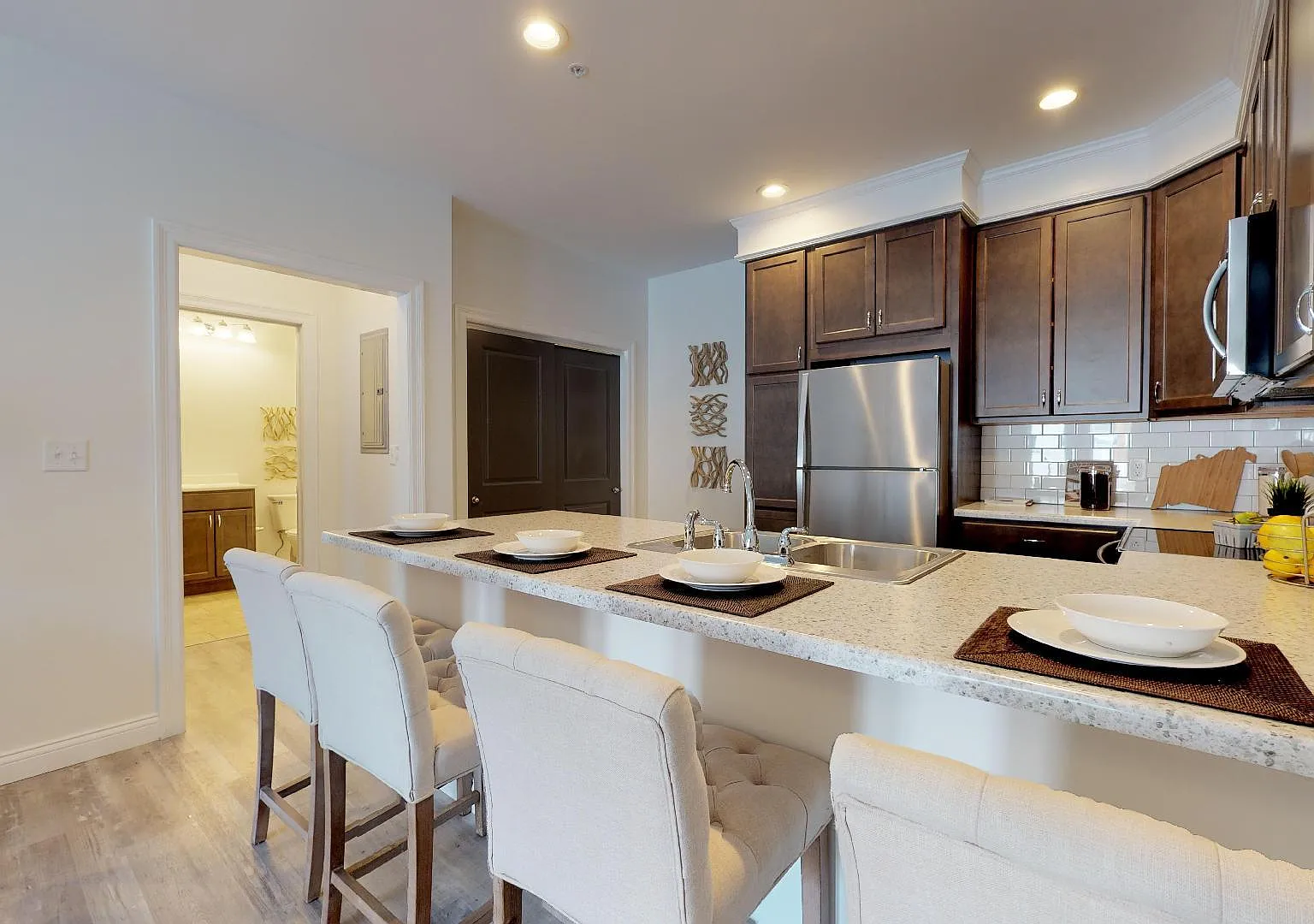 1001 Russell Blvd — Photo 3