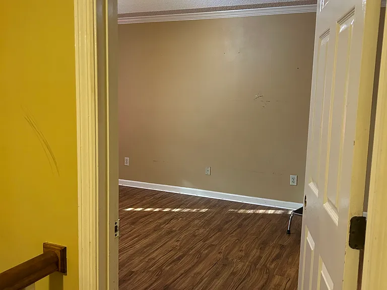 421 Santa Anna Trl — Photo 22