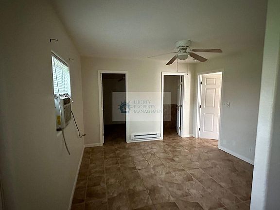 3rd image of 325.5 Cypress St