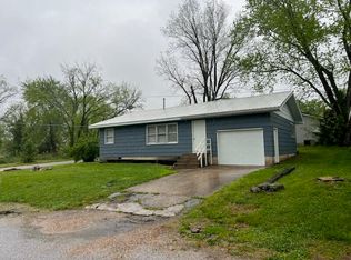 700 Marvin Ave, Ava, MO 65608