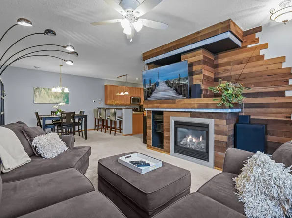 608 Tamarack Trl #906, Farmington, MN 55024