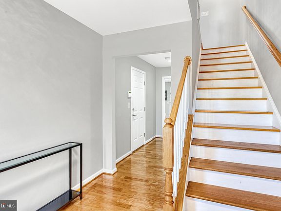 4th image of 8261 Heritage Crossing Ct