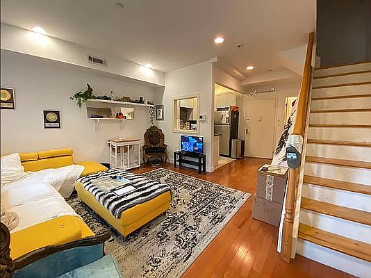 2nd image of 258 W 135th St APT 4F