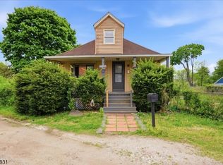 2225 Liberty St, Hamilton, NJ 08629
